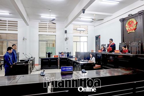 Xét xử vụ bắt cóc, đánh đập để đòi nợ ở Cam Lâm: Áp dụng quy định pháp luật chưa đầy đủ