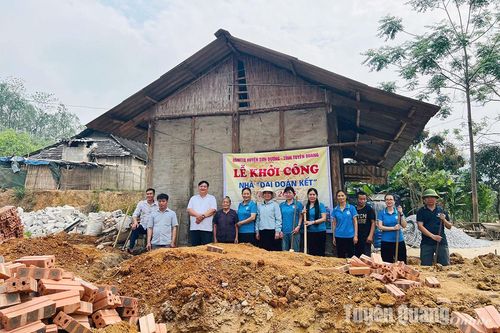 Khởi công xây dựng nhà Đại đoàn kết ở Thượng Ấm