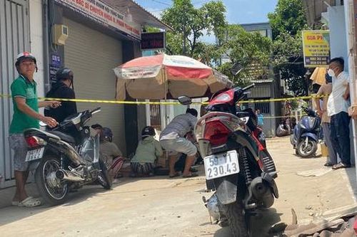 Sập tường khi tháo dỡ nhà, một người tử vong