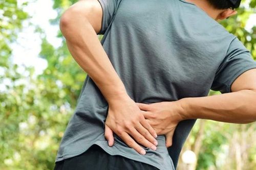 6 bệnh lý về cột sống ảnh hưởng đến sức khỏe thường gặp