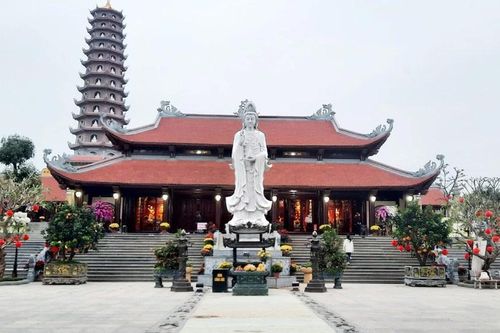 Bắc Giang: Cần quản lý chặt chẽ các khoản thu từ lễ hội