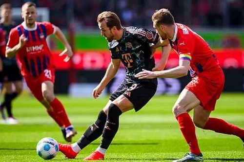Bayern Munich củng cố ngôi đầu Bundesliga