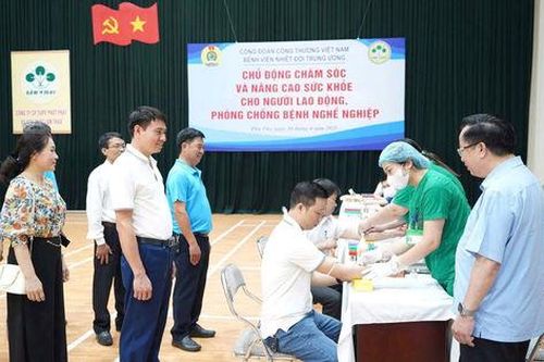 Khởi động Tháng Công nhân 2025 tại Supe Lâm Thao