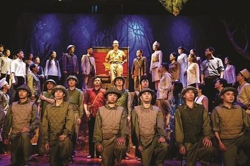 Chuỗi chương trình nghệ thuật đặc sắc chào mừng 50 năm ngày Giải phóng miền Nam, thống nhất đất nước