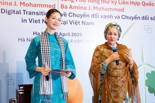 Hoa hậu Bảo Ngọc điều hành phiên đối thoại thanh niên cùng Phó Tổng thư ký Liên Hợp Quốc