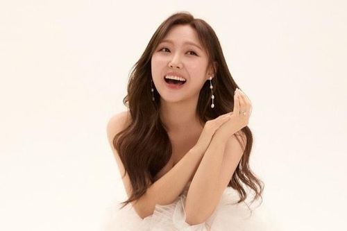 Ca sĩ Min (miss A) cưới chồng doanh nhân