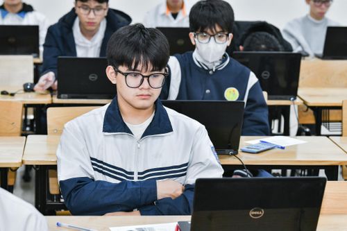 10 đại học công bố điểm sàn đánh giá năng lực, đánh giá tư duy