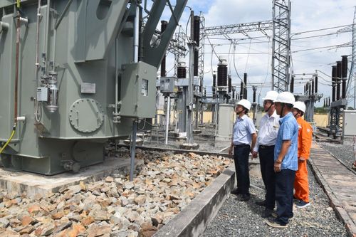 EVNSPC liên tục đóng điện 6 công trình chào mừng 50 năm thành lập