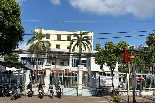 Nhiều trụ sở, trường học ở Bạc Liêu bỏ hoang phí