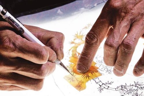 Nghệ thuật từ những mảnh vỏ trai