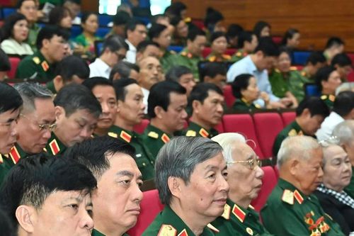 Phát huy sức mạnh đoàn kết, quyết tâm xây dựng đất nước hùng cường