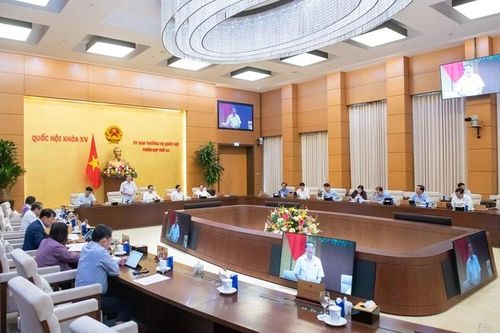 Ủy ban Thường vụ Quốc hội xem xét dự thảo nghị quyết về thí điểm chính sách đặc thù phát triển nhà ở xã hội