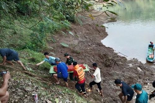 Nhảy xuống hố sâu cứu em, hai anh em ruột đuối nước thương tâm