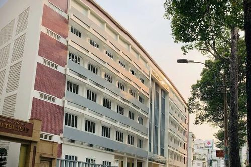 TPHCM: Một trường THPT phải thu hồi hơn 300 triệu đồng chi chưa có trong dự toán