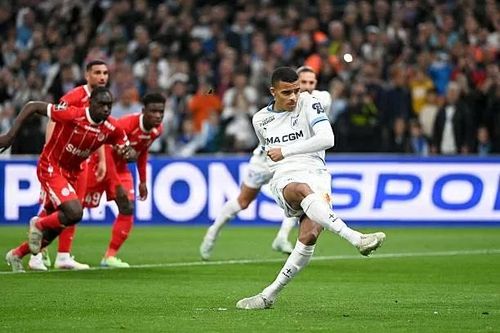 Liverpool sẵn sàng chi đậm 'giải cứu' Mason Greenwood