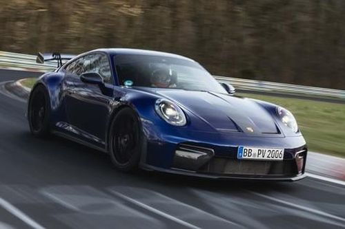 Porsche lập kỷ lục tốc độ mới tại trường đua Nurburgring