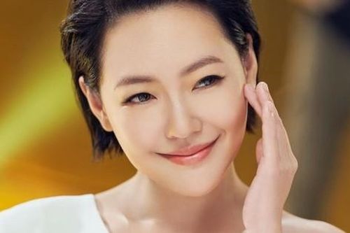 Thực phẩm chức năng - mảnh đất màu mỡ cho quảng cáo thổi phồng của nghệ sĩ
