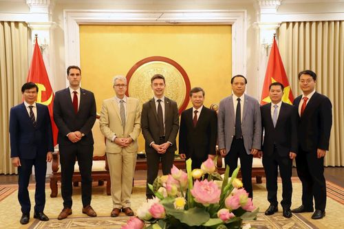 Chánh án Tòa án nhân dân tối cao tiếp Đại sứ Liên minh châu Âu tại Việt Nam