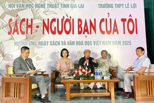 Những câu chuyện sách nhân ngày sách