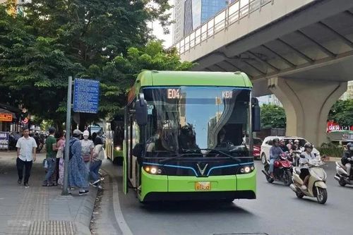 Hà Nội huy động 90.000 lượt xe bus, 800 lượt tàu metro dịp nghỉ lễ 30/4