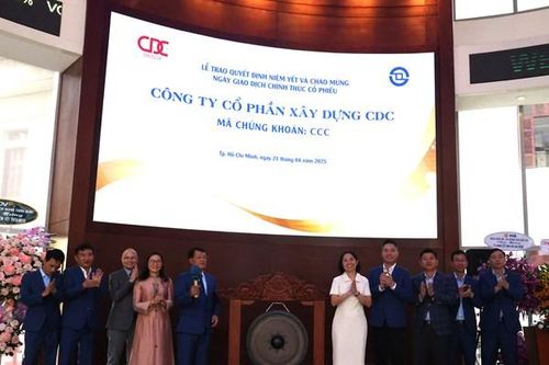 Cổ phiếu CCC tăng trần ngay ngày đầu tiên lên sàn HoSE