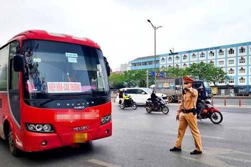 Hà Nội: Xử phạt loạt xe khách quanh khu vực bến xe Mỹ Đình