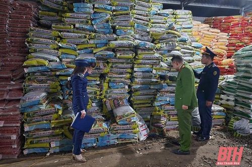 Xử phạt Công ty CP Công nghệ cao Sao Đỏ 376 triệu đồng vì hành vi sản xuất phân bón giả