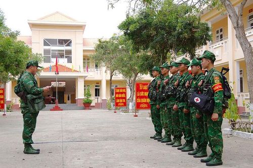Kiểm tra sẵn sàng chiến đấu tại các đồn biên phòng
