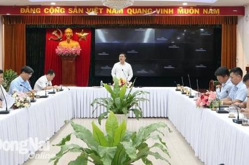 Đồng Nai kêu gọi các nhà thầu nỗ lực, quyết tâm thi công 2 dự án trọng điểm quốc gia hoàn thành đúng tiến độ