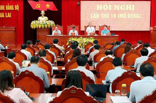 Tranh thủ tối đa thời gian để hoàn thành nhiệm vụ đề ra