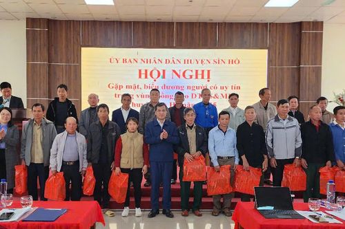Chung sức xây dựng quê hương