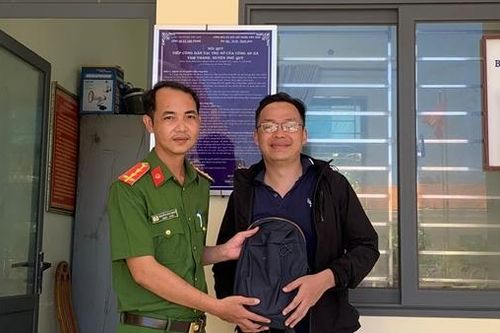 Bức thư viết tay và lời cảm ơn của du khách
