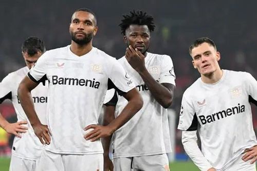 Bayer Leverkusen hụt hơi trên đường đua vô địch