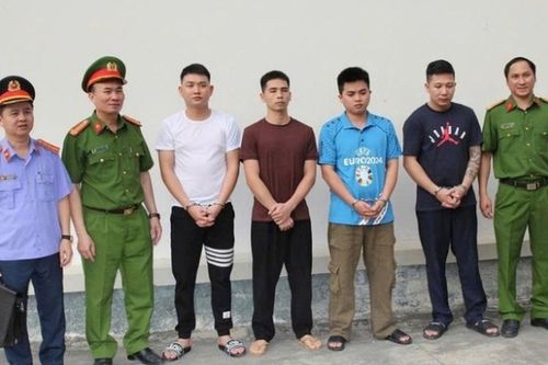 Bán ra thị trường 3.500 tấn giá đỗ thành phẩm có sử dụng 'nước kẹo' ngâm, thủ đoạn tinh vi cỡ nào?
