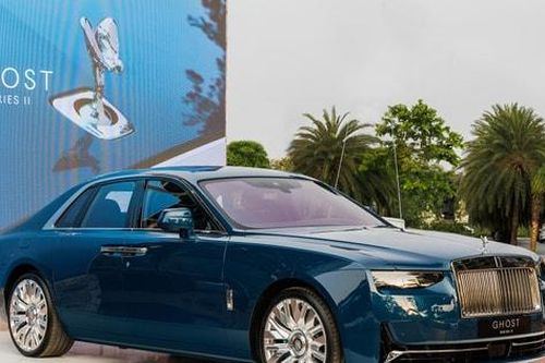 Nhiều ô tô mới trình làng thị trường trong nước
