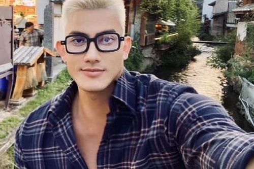Dư luận gay gắt sau lời xin lỗi của nam người mẫu có phát ngôn về Đại lễ 30/4