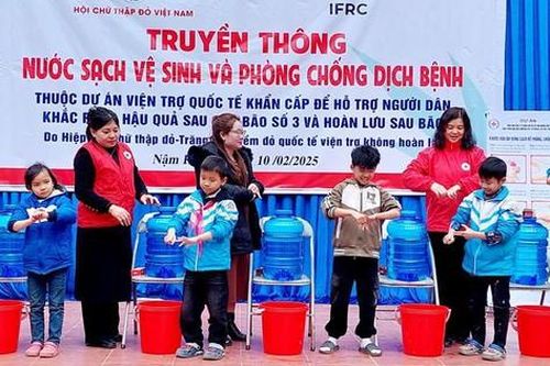 Truyền thông về nước sạch vệ sinh và phòng chống dịch bệnh trong tình huống khẩn cấp