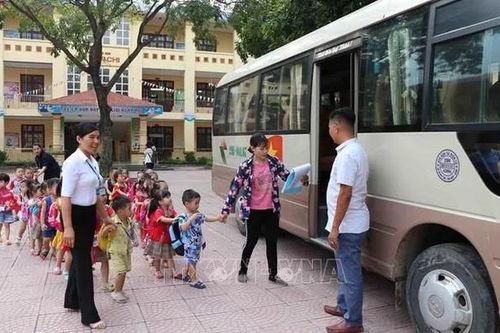Thủ tướng giao Bộ Xây dựng chỉ đạo đơn vị đăng kiểm chuẩn hóa thiết bị ghi hình, chống bỏ quên trẻ em trên xe