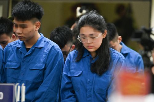 Tuyên án nhóm đối tượng đâm cô gái tử vong khi chờ đèn tín hiệu giao thông
