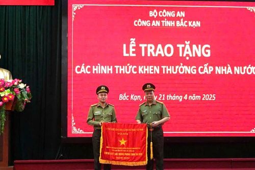 Nhiều tập thể, cá nhân của Công an tỉnh Bắc Kạn được khen thưởng cấp Nhà nước