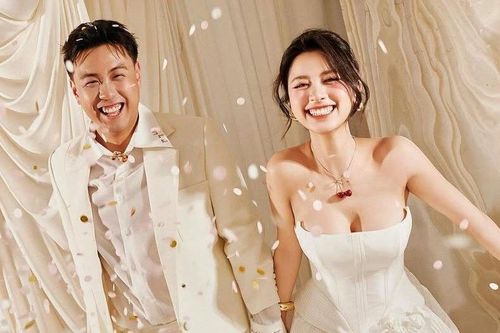 Hàn Hằng và Huyme khoe ảnh cưới