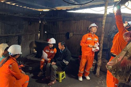 Đưa ánh sáng điện về vùng khó của Lai Châu