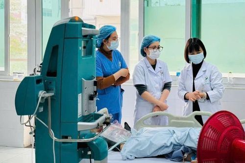 Suýt mất mạng sau khi mắc triệu chứng nghi ngờ cảm cúm