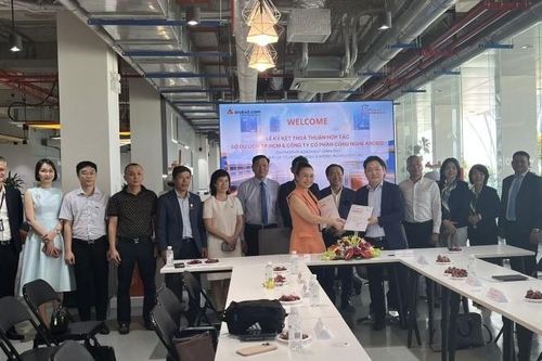 Hướng đến mục tiêu 'một trạm' cho tất cả nhu cầu doanh nghiệp