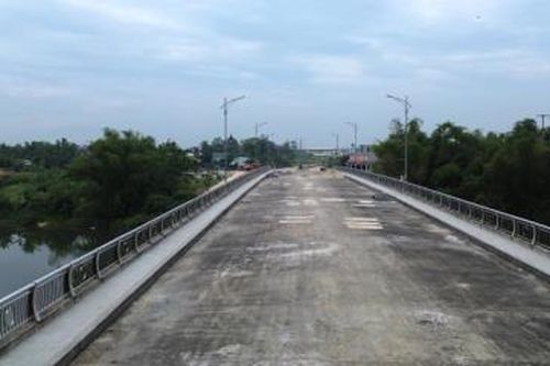 Cầu… treo nhưng không phải cầu treo!