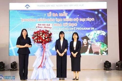 Trường Đại học Ngoại ngữ, Đại học Huế ra mắt ngành Hoa Kỳ học