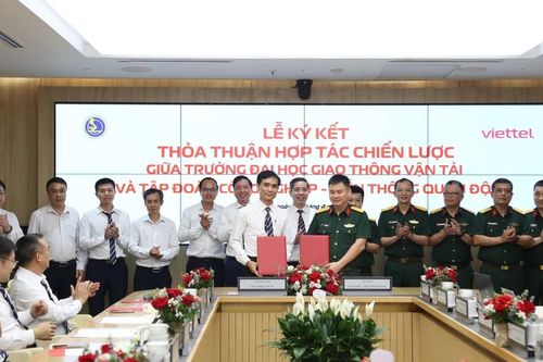 Một cơ sở đào tạo cam kết xây dựng hệ sinh thái giáo dục đại học thông minh