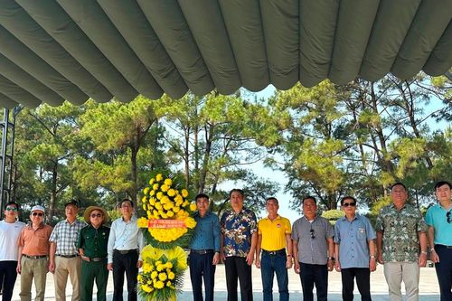 Hội Cựu chiến binh Bộ Tư pháp tri ân các 'địa chỉ đỏ', thăm lại chiến trường xưa dọc Miền Trung - Tây Nguyên