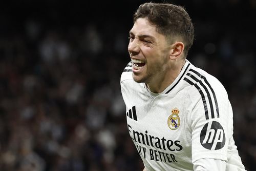 Real Madrid gấp gáp đổi kế chống Barca: Ai sẽ sắm vai cứu rỗi?