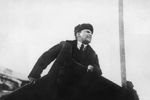 155 năm Ngày sinh V.I.Lenin - lãnh tụ vĩ đại của cách mạng vô sản thế giới